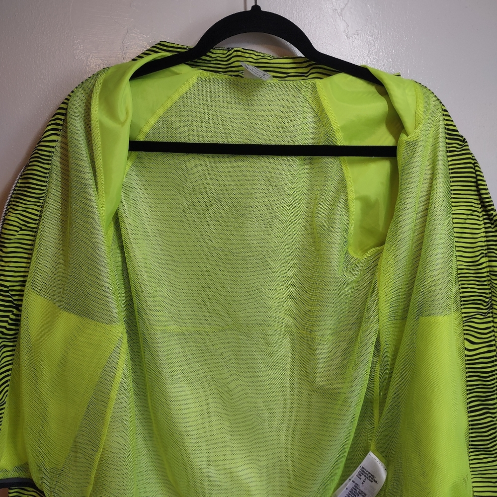 Adidas jacket - Picture 2 of 4